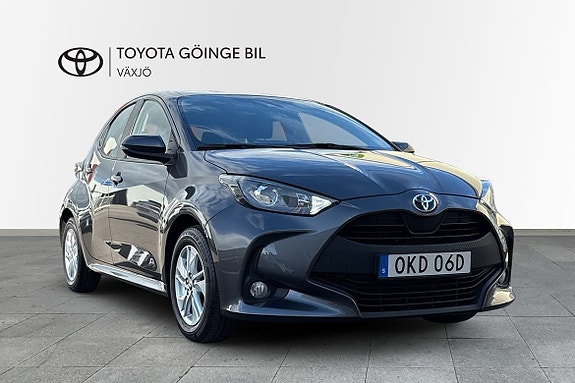 Toyota Yaris 20 of 20