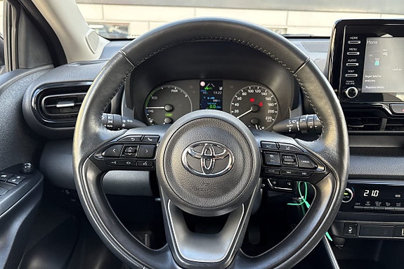 Toyota Yaris 14 of 20