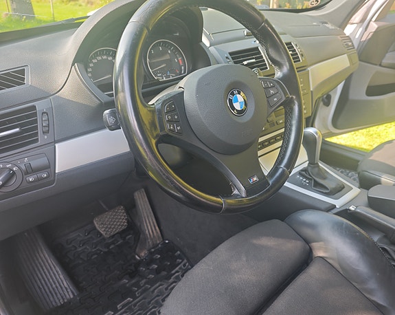 BMW X3 5 of 8