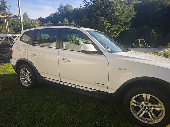 BMW X3 2 of 8