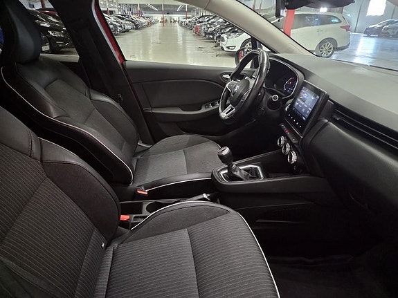 Renault Clio 4 of 10