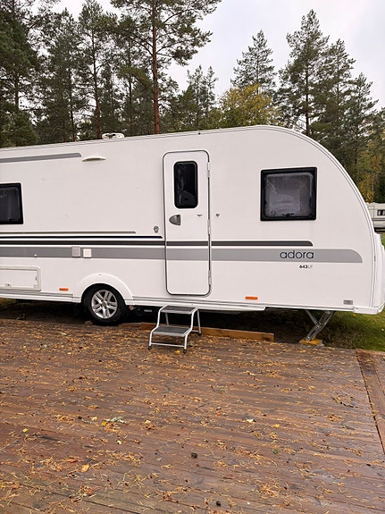 Adria Adora 643 UT 9 of 17