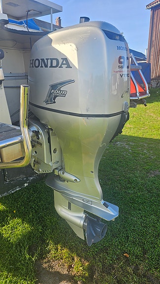 Uttern 630 Honda 90 hk 2007 130 timmar. 11 of 12