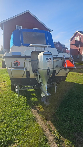 Uttern 630 Honda 90 hk 2007 130 timmar. 8 of 12