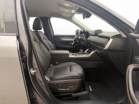 Mazda CX-60 27 of 30