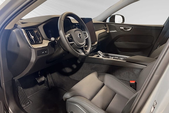 Volvo XC60 7 of 26