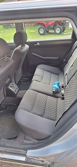 Audi A6 4 of 6