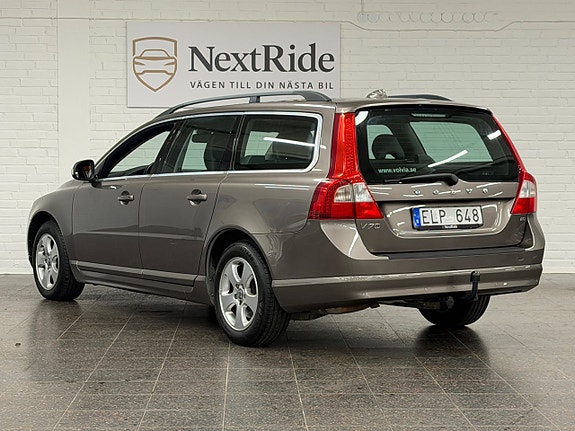 Volvo V70 3 of 13