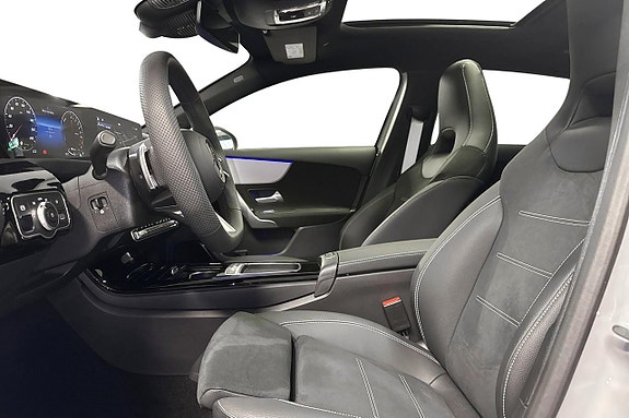 Mercedes-Benz A250 11 of 11