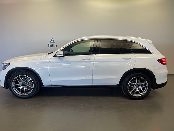 Mercedes-Benz GLC220 d 2 of 14