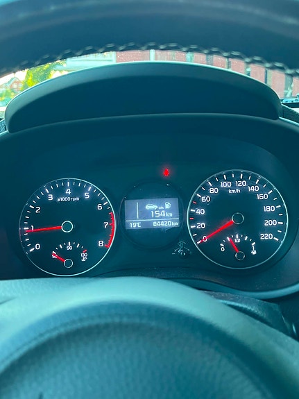 Kia Picanto 8 of 9