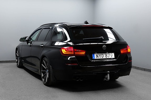 BMW 530d 3 of 27