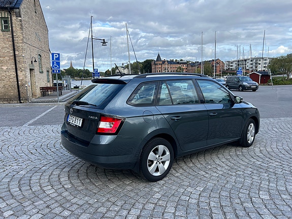Skoda Fabia 4 of 15