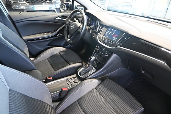 Opel Astra 10 of 28