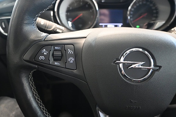 Opel Astra 18 of 28