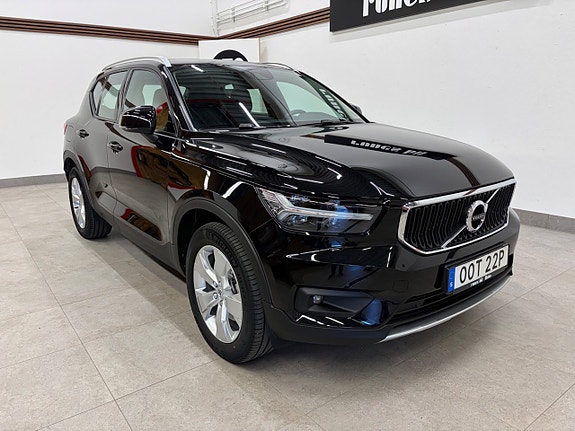 Volvo XC40 15 of 22