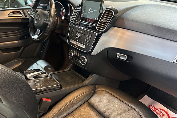 Mercedes-Benz GLE350 d 11 of 22