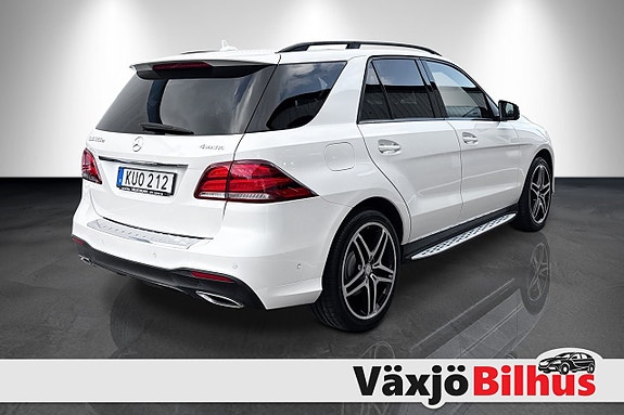 Mercedes-Benz GLE350 d 3 of 22