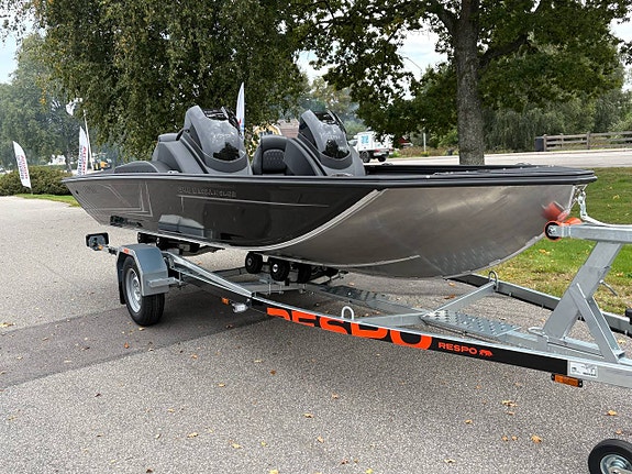 Hösterbjudande! Finval 540 BASS Angler Dubbelkonsol hemma 4 of 7