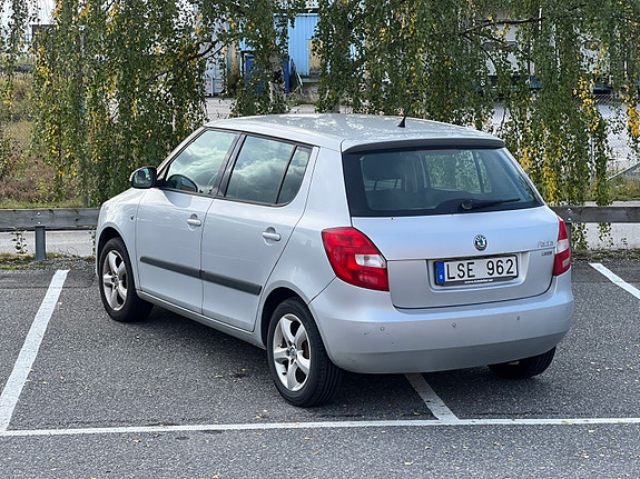 Skoda Fabia 3 of 9