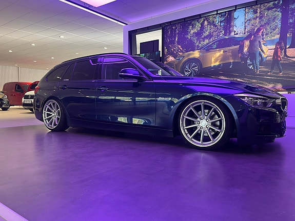 BMW 320d 5 of 5