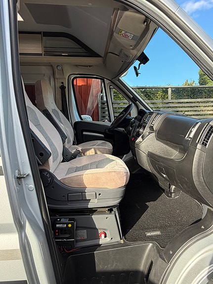 Adria Twin 640 SL 6 of 13