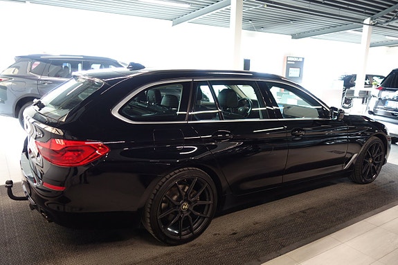 BMW 520d 4 of 6