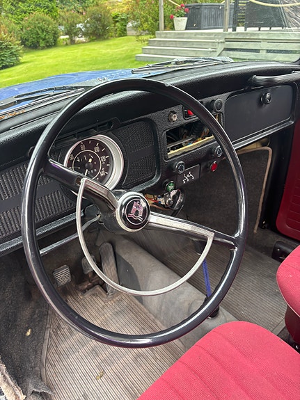 Volkswagen 1302 6 of 8