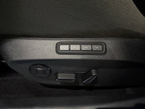 Cupra Raval 7 of 13