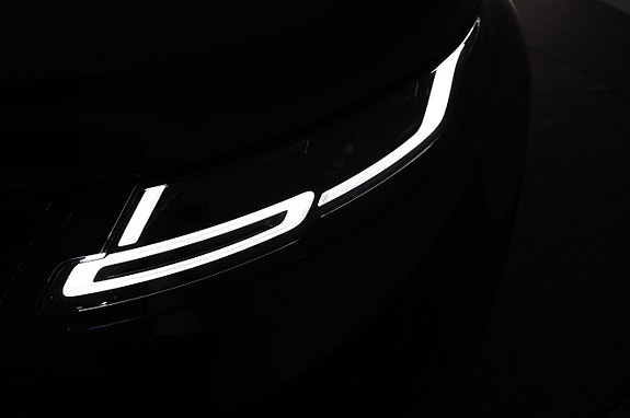 Land Rover Range Rover Evoque 27 of 27