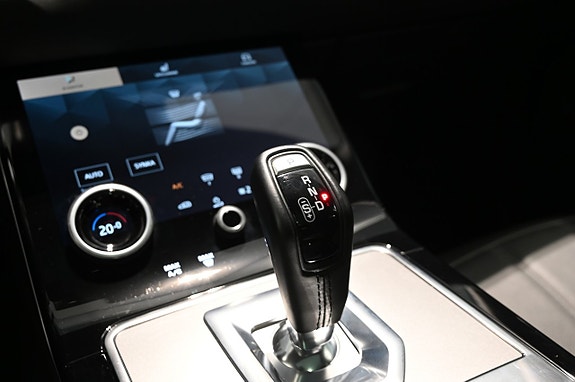 Land Rover Range Rover Evoque 19 of 27
