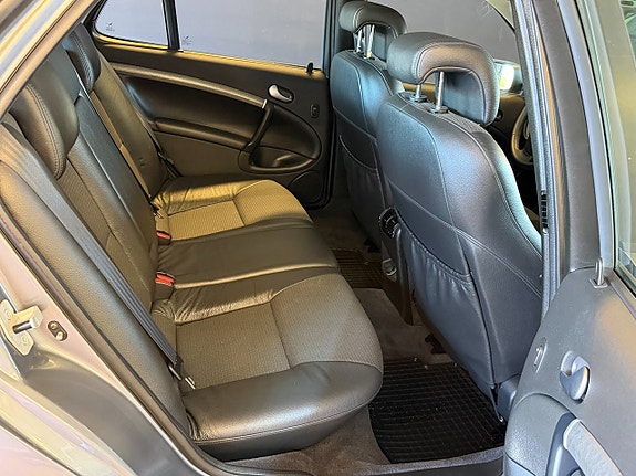 Saab 9-5 18 of 18