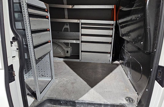 Volkswagen Transporter 12 of 23