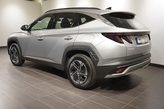 Hyundai Tucson 4 of 14