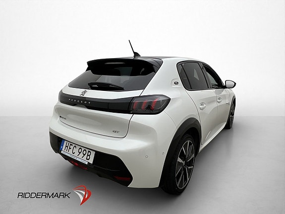Peugeot e-208 9 of 30