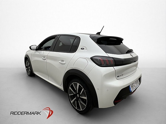 Peugeot e-208 6 of 30