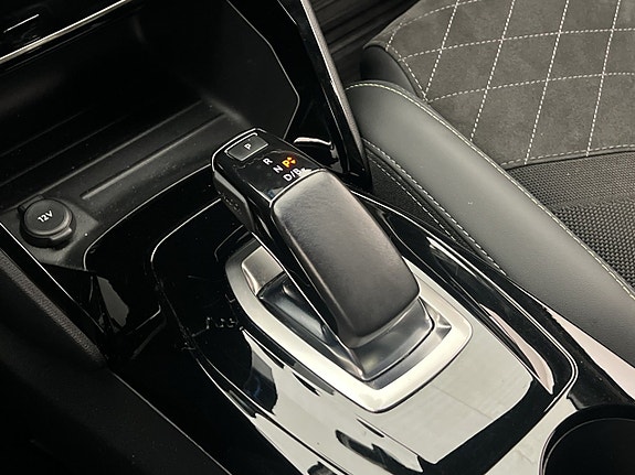 Peugeot e-208 21 of 30