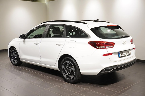 Hyundai i30 3 of 14