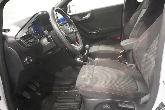Ford Puma 8 of 12