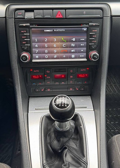 Audi A4 8 of 12