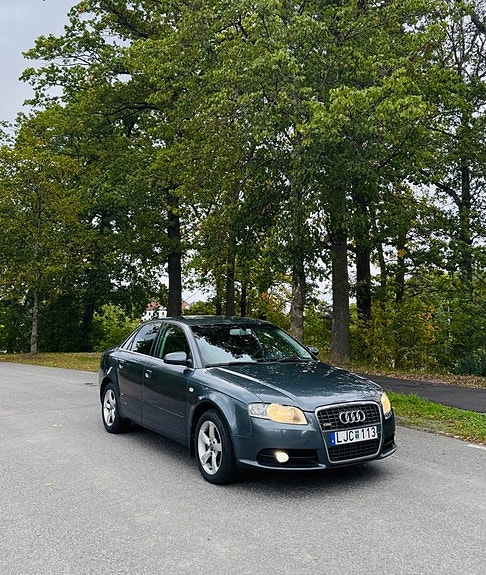 Audi A4 2 of 12