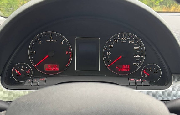 Audi A4 9 of 12