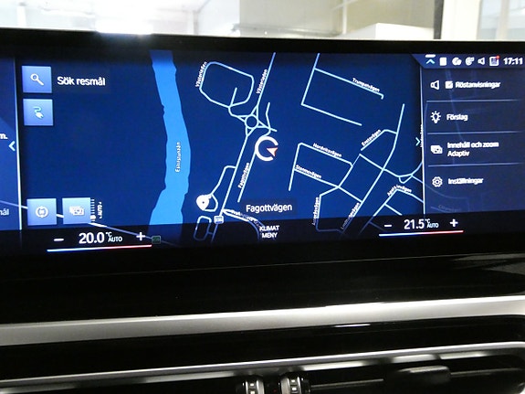 BMW i4 20 of 27