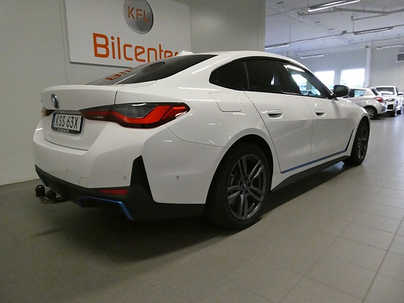 BMW i4 6 of 27