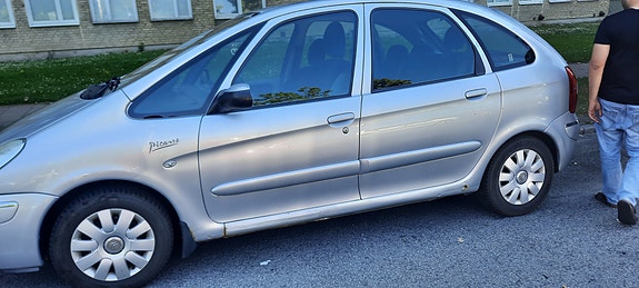 Citroen Xsara Picasso 3 of 4