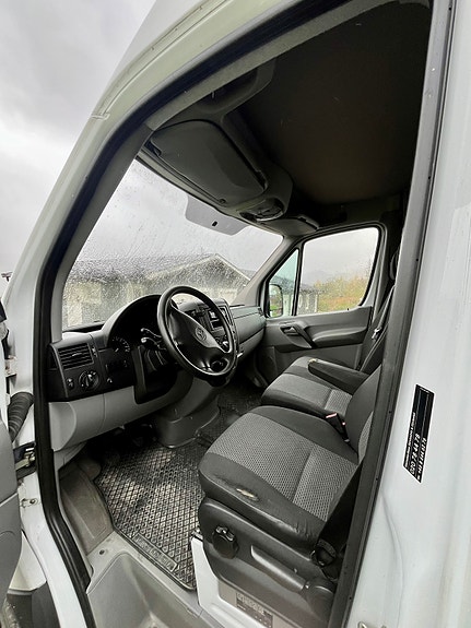 Mercedes-Benz Sprinter 316 9 of 10