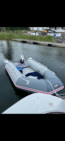 CROWLINE 250 CR   Daycruiser 19 of 19