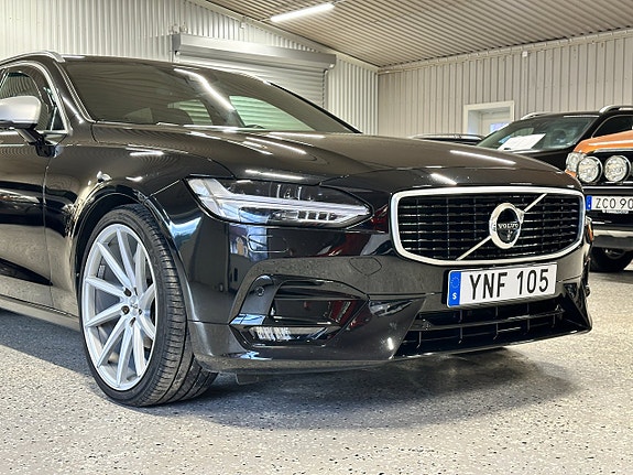 Volvo V90 5 of 30