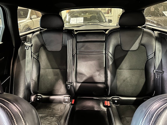 Volvo V90 27 of 30