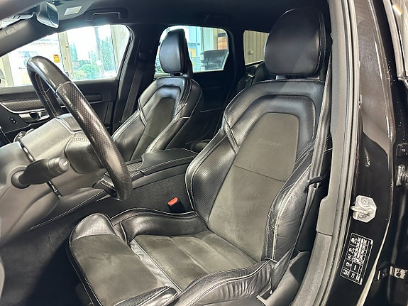Volvo V90 12 of 30